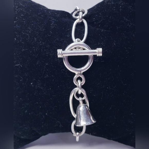 Sterling Silver Paper Clip Style  Bracelet 7.5" Long. - Picture 3 of 6